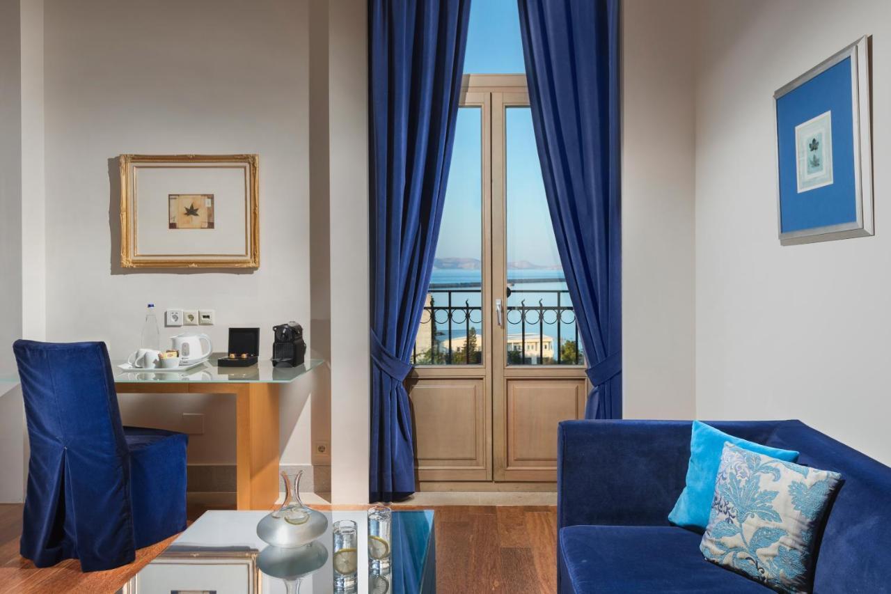 Gdm梅格荣历史纪念碑酒店 伊拉克利翁 外观 照片 A room at the hotel