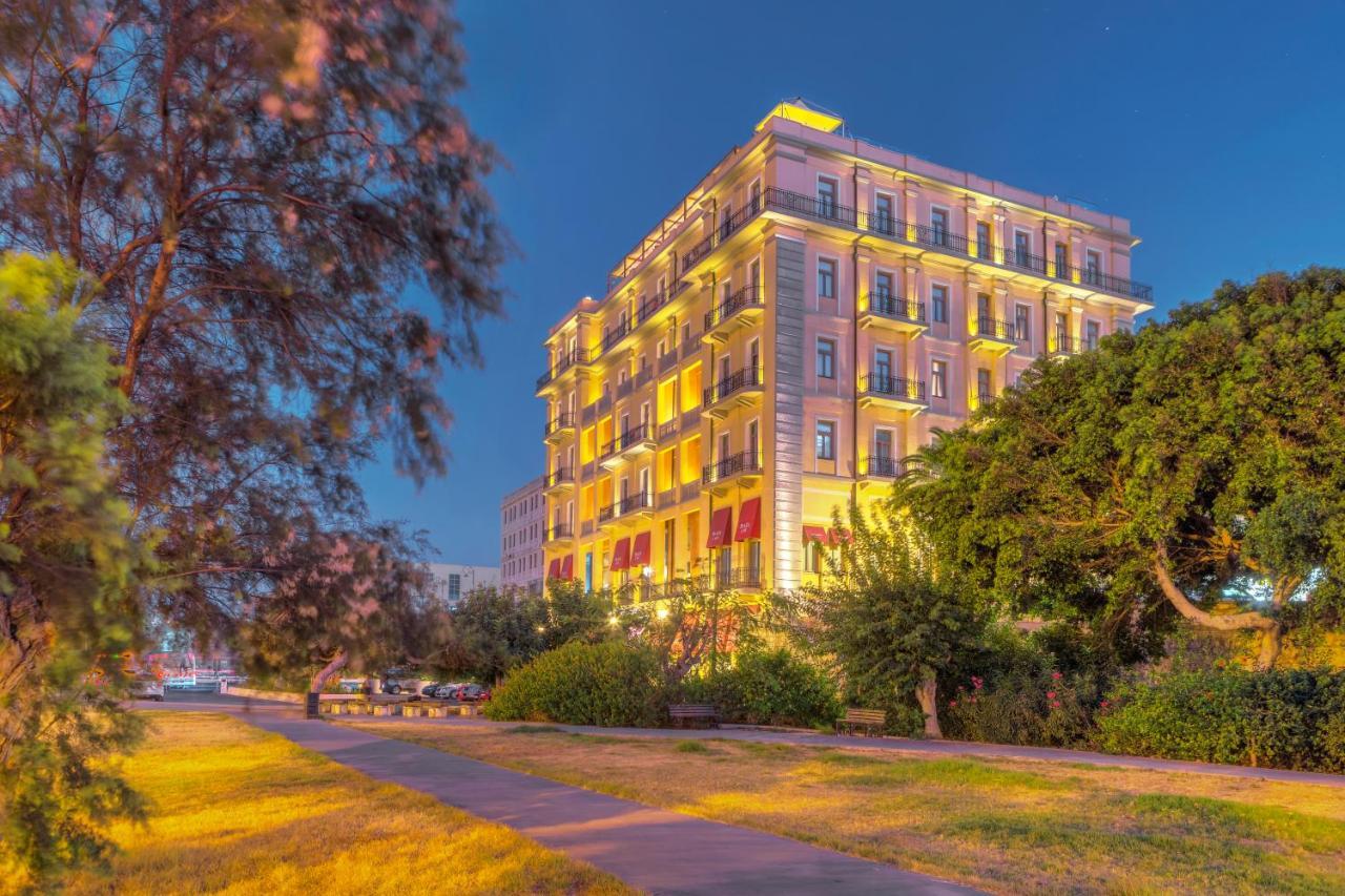 Gdm梅格荣历史纪念碑酒店 伊拉克利翁 外观 照片 Hilton Athens